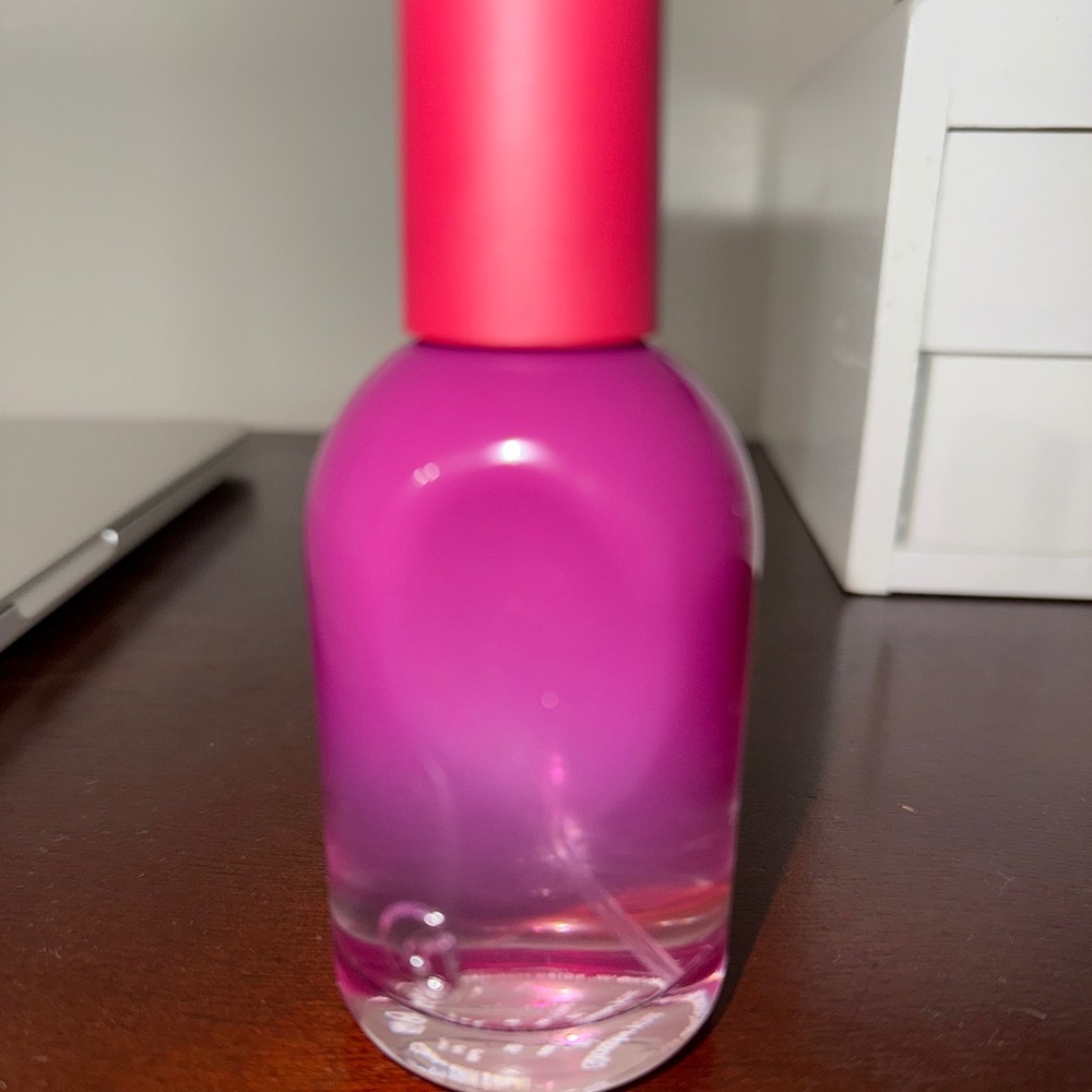 glossier you rêve perfume